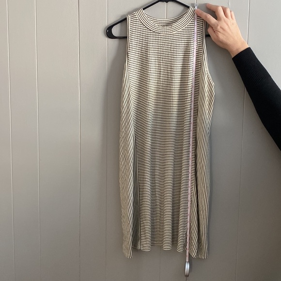 Paper Crane NWT striped dress size L - Picture 8 of 10